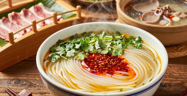 Yunnan Crossing the bridge noodles_Yunnan Crossing the bridge noodles_Yunnan Crossing the bridge noodles