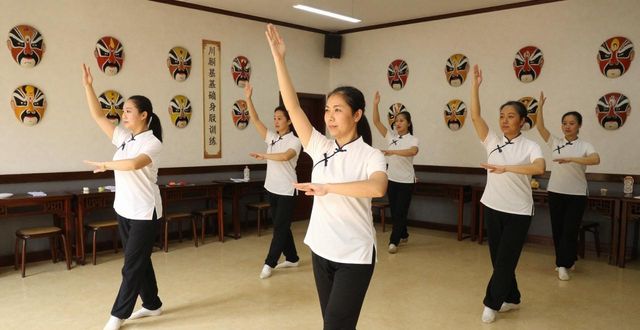 Sichuan Opera training_Sichuan Opera training_Sichuan Opera training