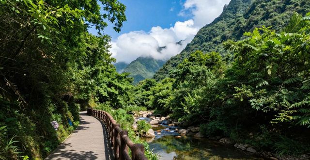 Chongqing tourist attractions_Chongqing tourist attractions_Chongqing tourist attractions