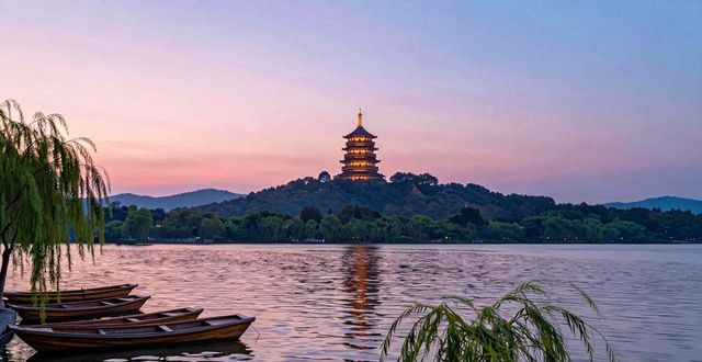 West Lake evening view_West Lake evening view_West Lake evening view