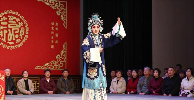 Beijing opera_北京opera歌词_北京opera什么意思